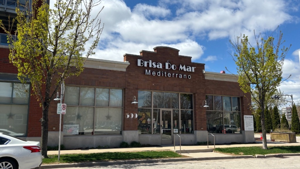 Brunch restaurant planned for Third Ward riverfront space — DeForest Dining news